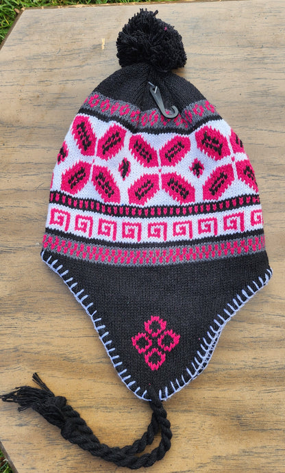 Winter beanie w/ ear flaps and ties.